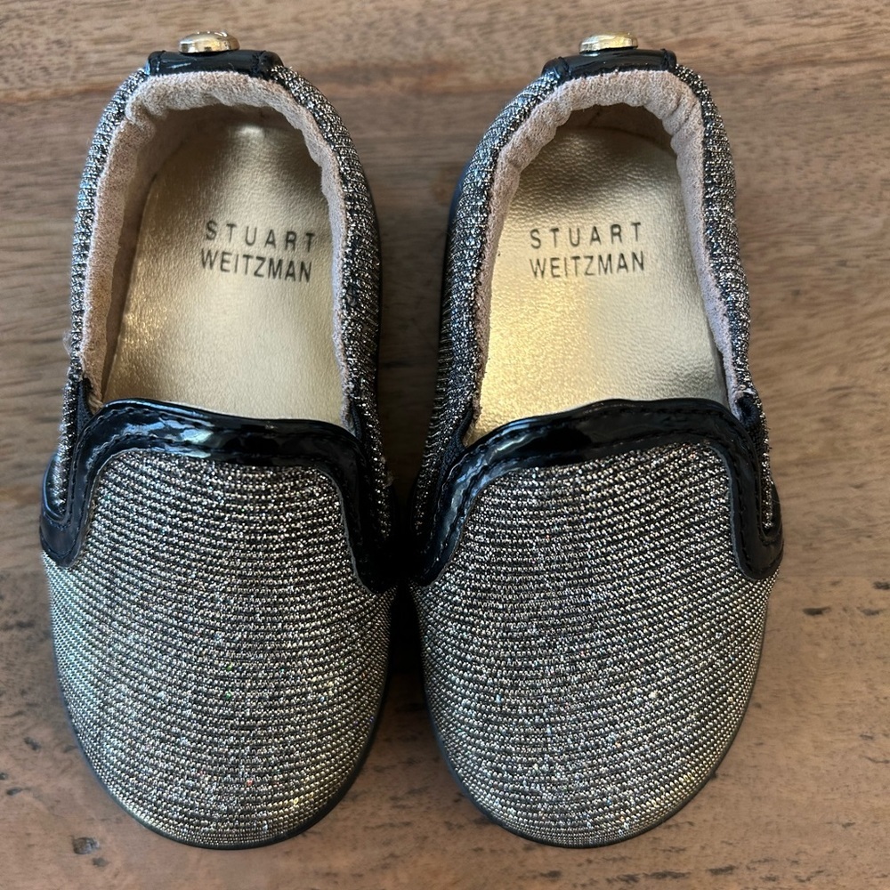 Stuart Weitzman infant loafers size 4